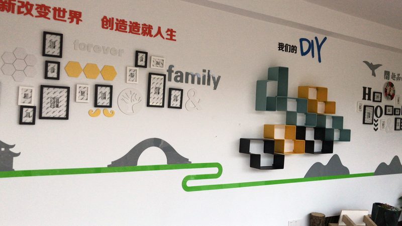 在成都，以下几家供应商在展示板材质量方面具有较高的口碑：