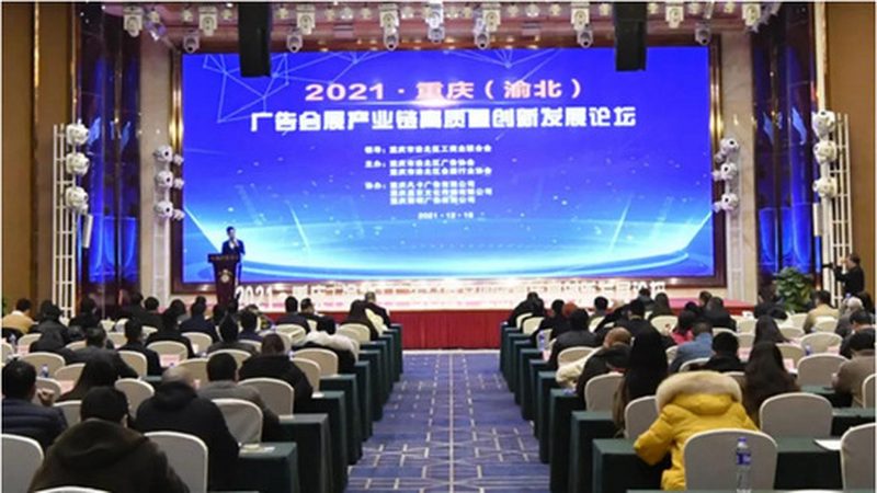 logo设计素材网站：揭秘其优缺点，助你高效选材