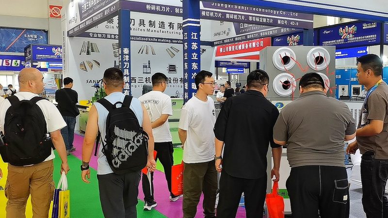 门头招牌吸塑字：揭秘其价格背后的秘密**